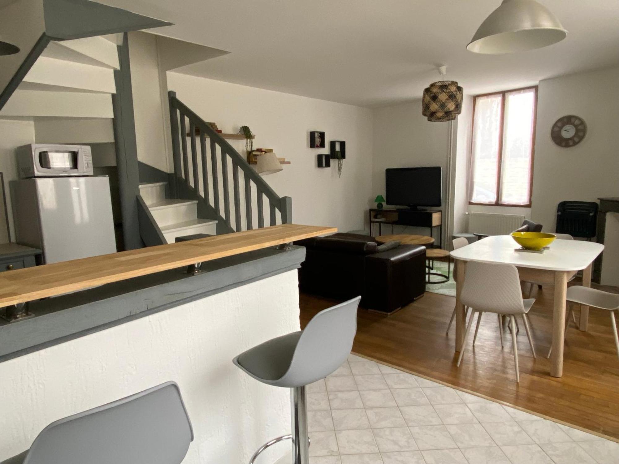 Maison Au Centre De Tanlay Villa Kültér fotó