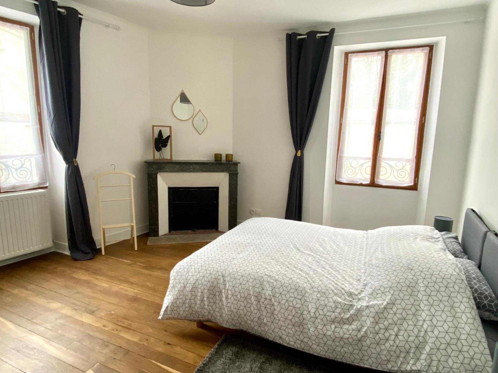 Maison Au Centre De Tanlay Villa Kültér fotó