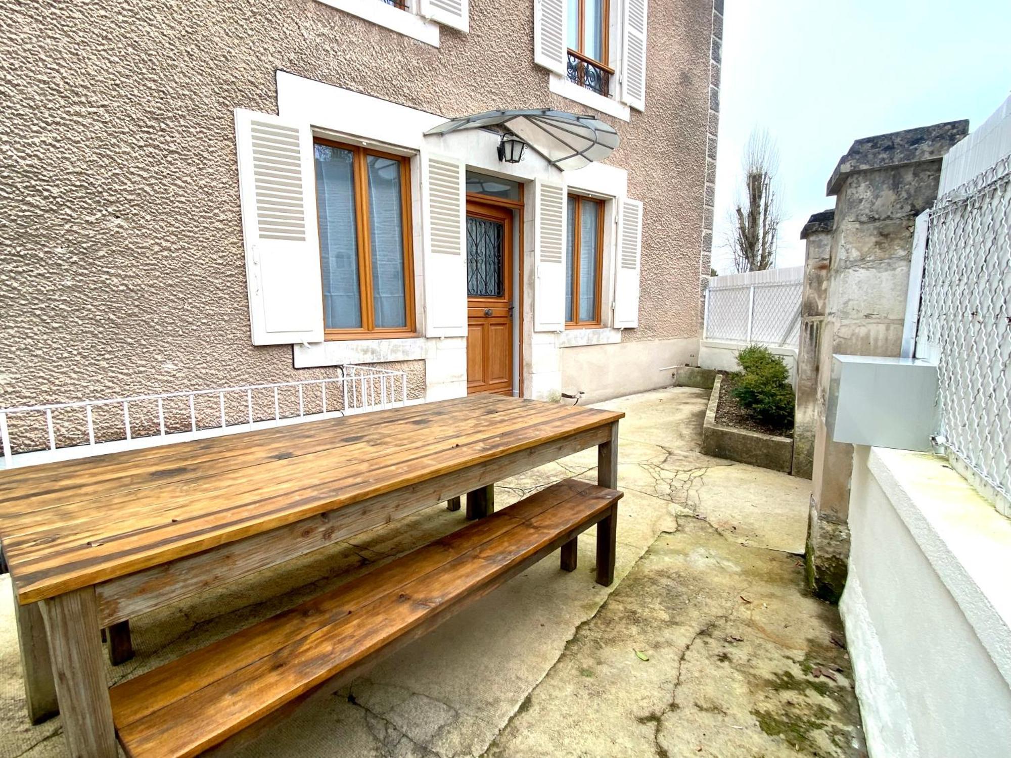 Maison Au Centre De Tanlay Villa Kültér fotó